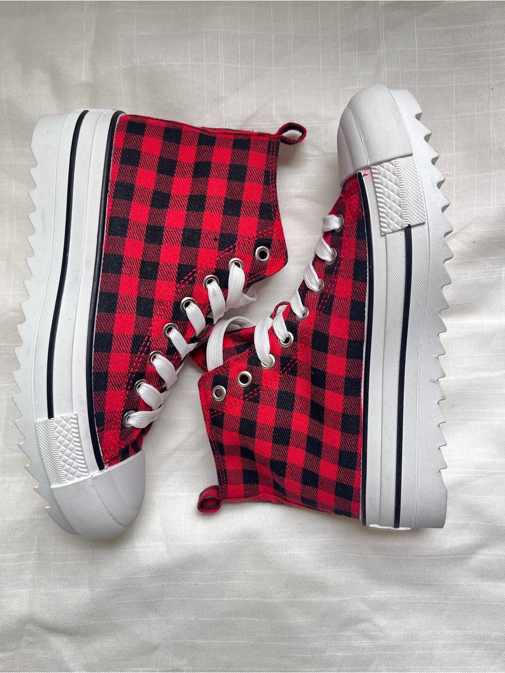 Chosen Steps women’s plaid Punk high top sneakers 7